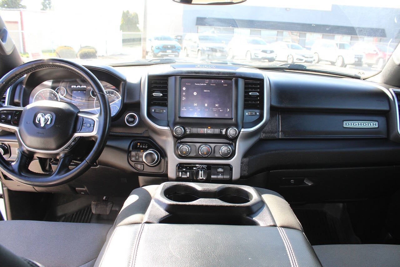 2022 RAM 1500 Big Horn 4x4 4dr Crew Cab 6.4 ft. SB Pickup