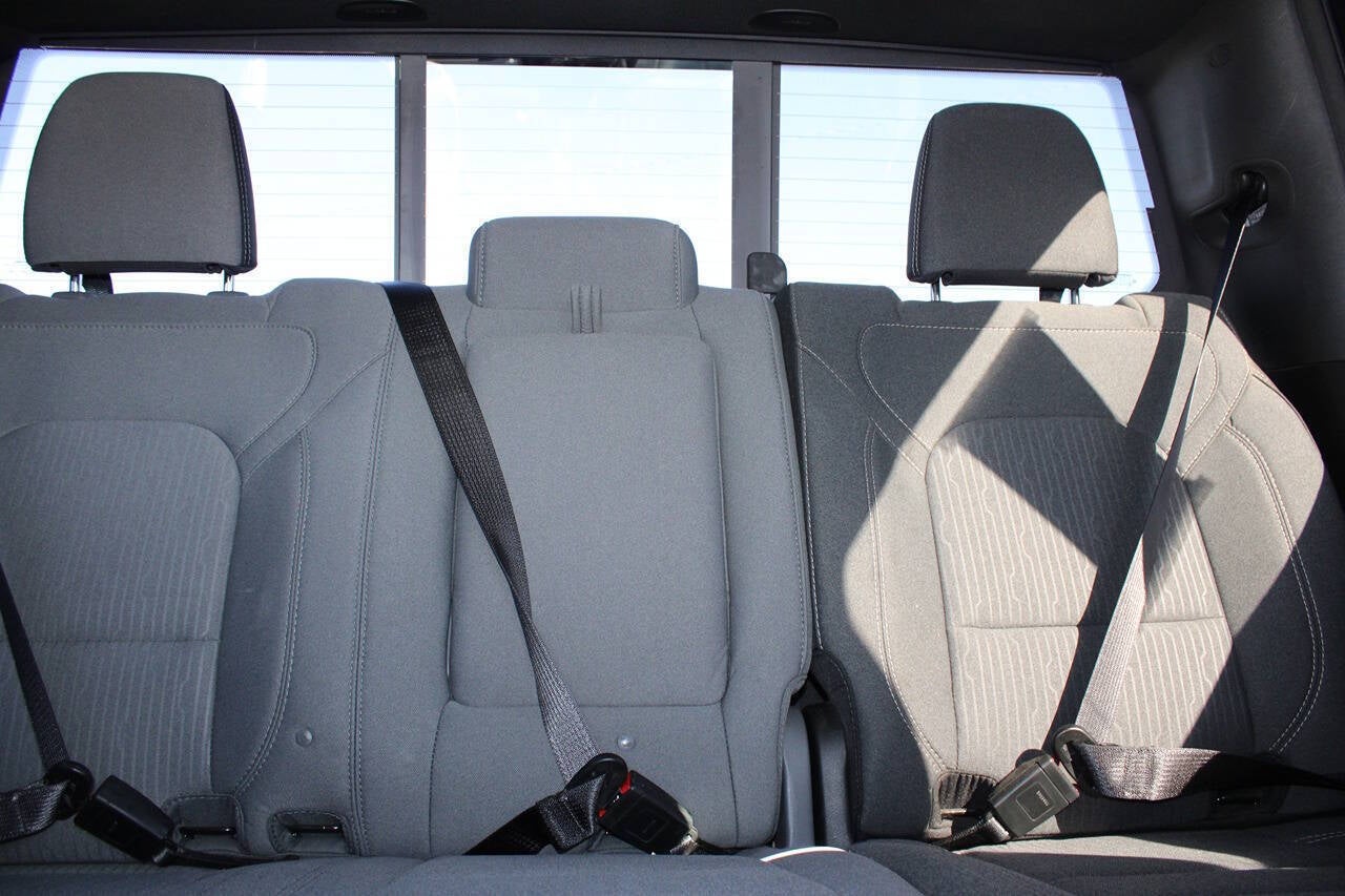 2022 RAM 1500 Big Horn 4x4 4dr Crew Cab 6.4 ft. SB Pickup