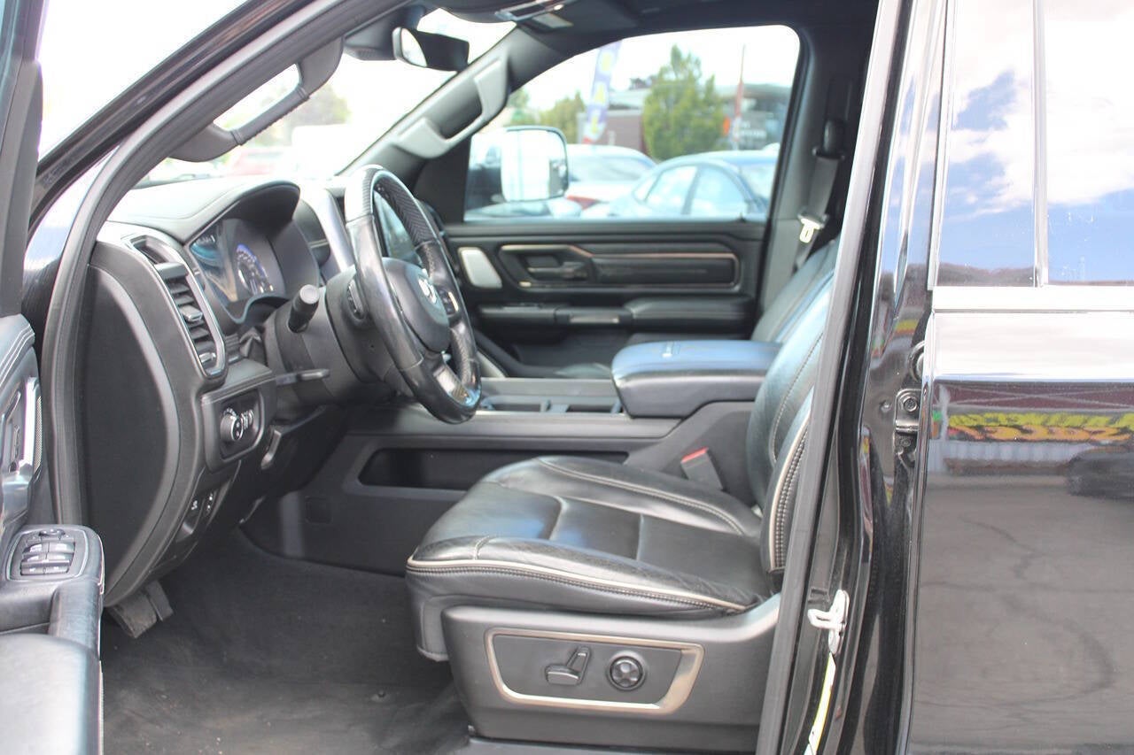 2019 RAM 1500 Limited 4x4 4dr Crew Cab 5.6 ft. SB Pickup