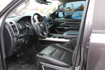 2022 RAM 1500 Laramie 4x4 4dr Crew Cab 5.6 ft. SB Pickup