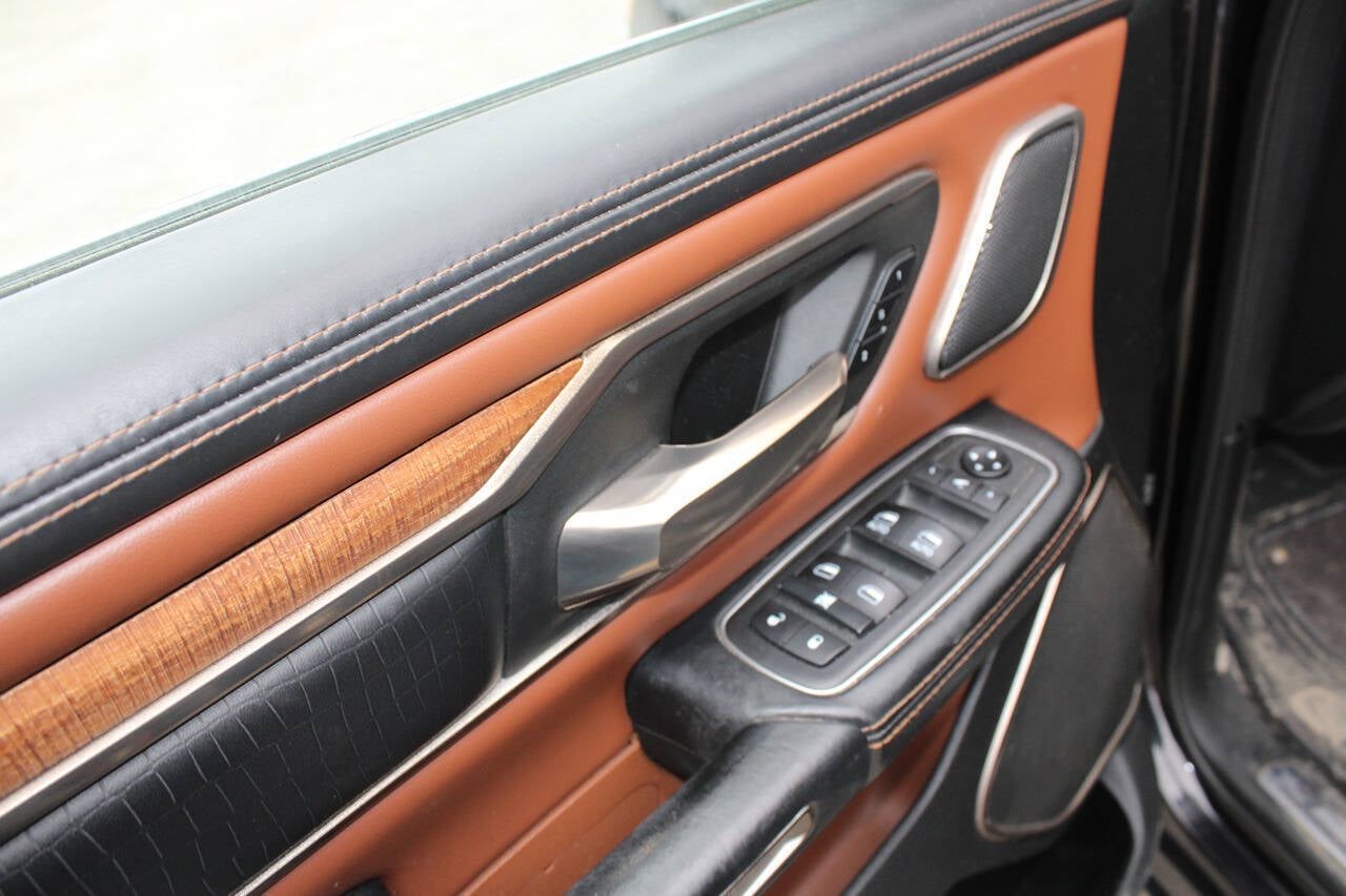 2019 RAM 1500 Laramie Longhorn 4x4 4dr Crew Cab 5.6 ft. SB Pickup