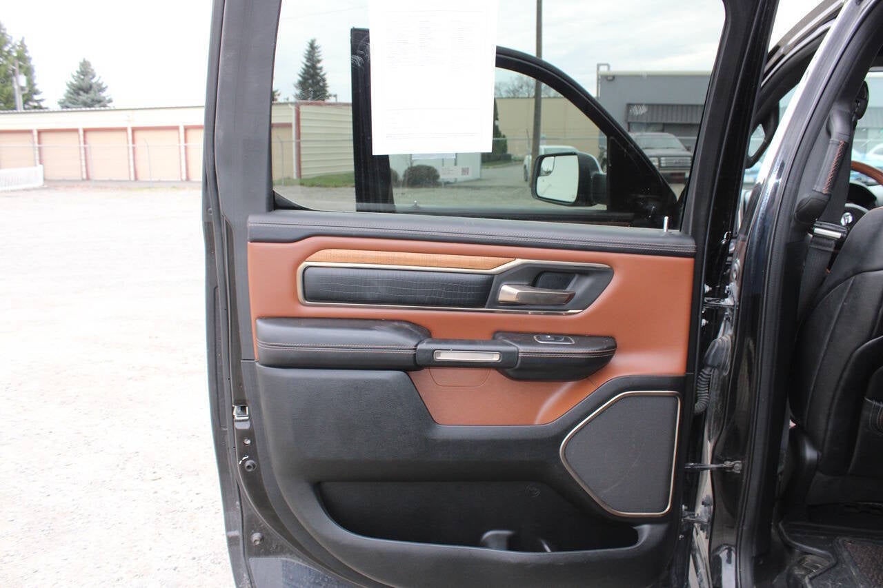 2019 RAM 1500 Laramie Longhorn 4x4 4dr Crew Cab 5.6 ft. SB Pickup