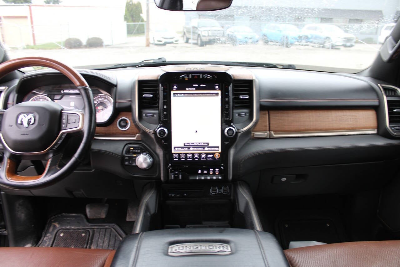 2019 RAM 1500 Laramie Longhorn 4x4 4dr Crew Cab 5.6 ft. SB Pickup