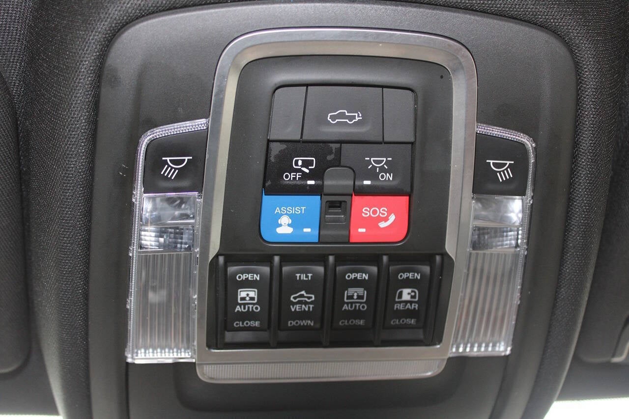 2019 RAM 1500 Laramie Longhorn 4x4 4dr Crew Cab 5.6 ft. SB Pickup