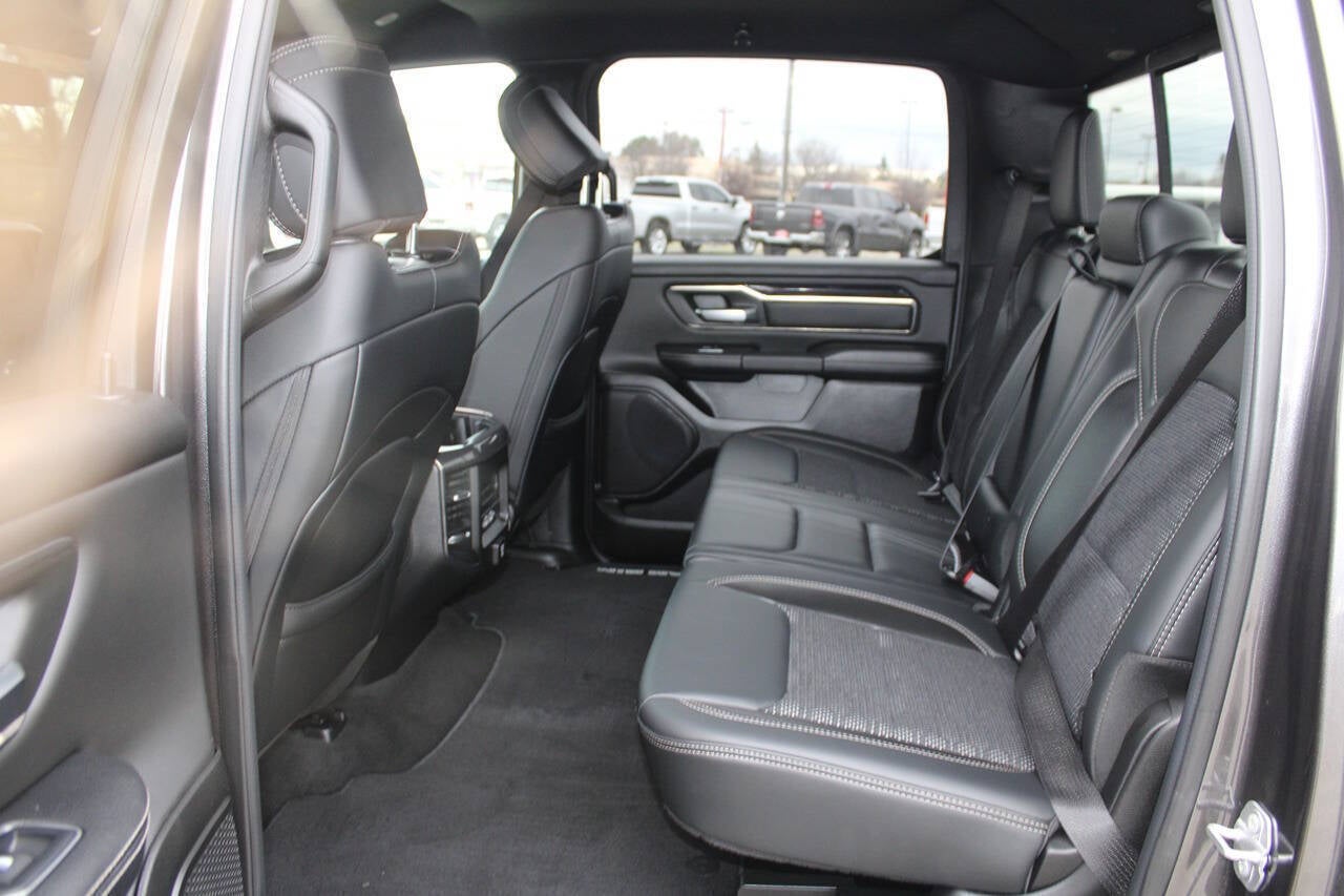 2019 RAM 1500 Rebel 4x4 4dr Crew Cab 5.6 ft. SB Pickup