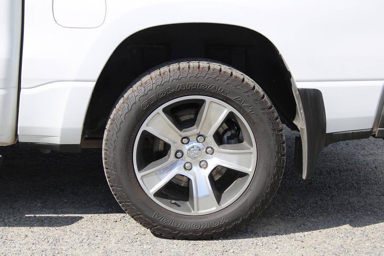 2020 RAM 1500 Rebel 4x4 4dr Crew Cab 5.6 ft. SB Pickup