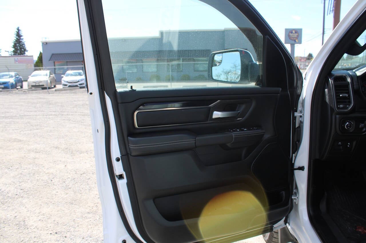 2020 RAM 1500 Rebel 4x4 4dr Crew Cab 5.6 ft. SB Pickup