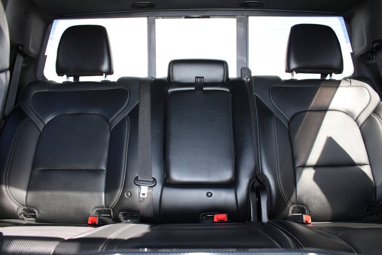 2020 RAM 1500 Rebel 4x4 4dr Crew Cab 5.6 ft. SB Pickup