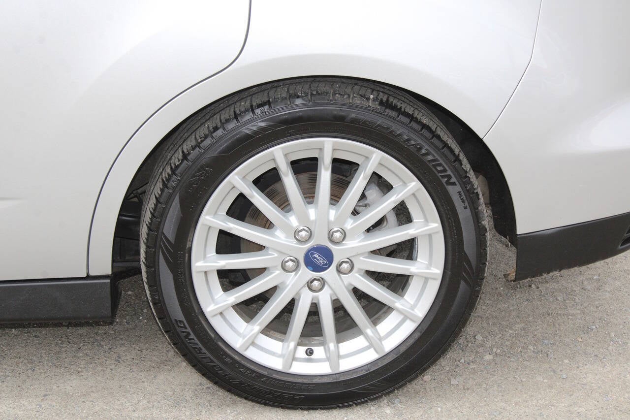 2013 Ford C-MAX Hybrid SEL 4dr Wagon