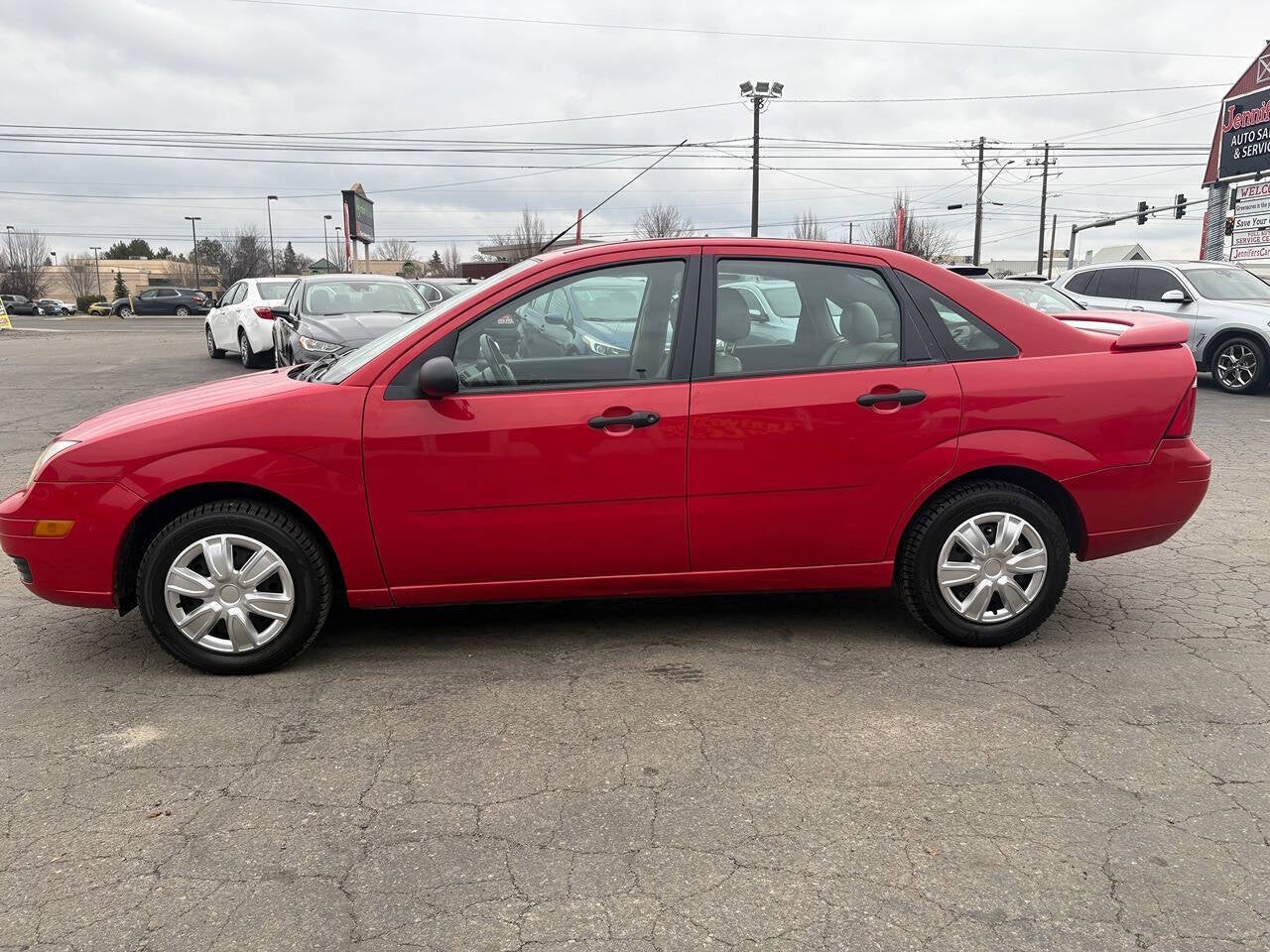 2007 Ford Focus ZX4 SES 4dr Sedan