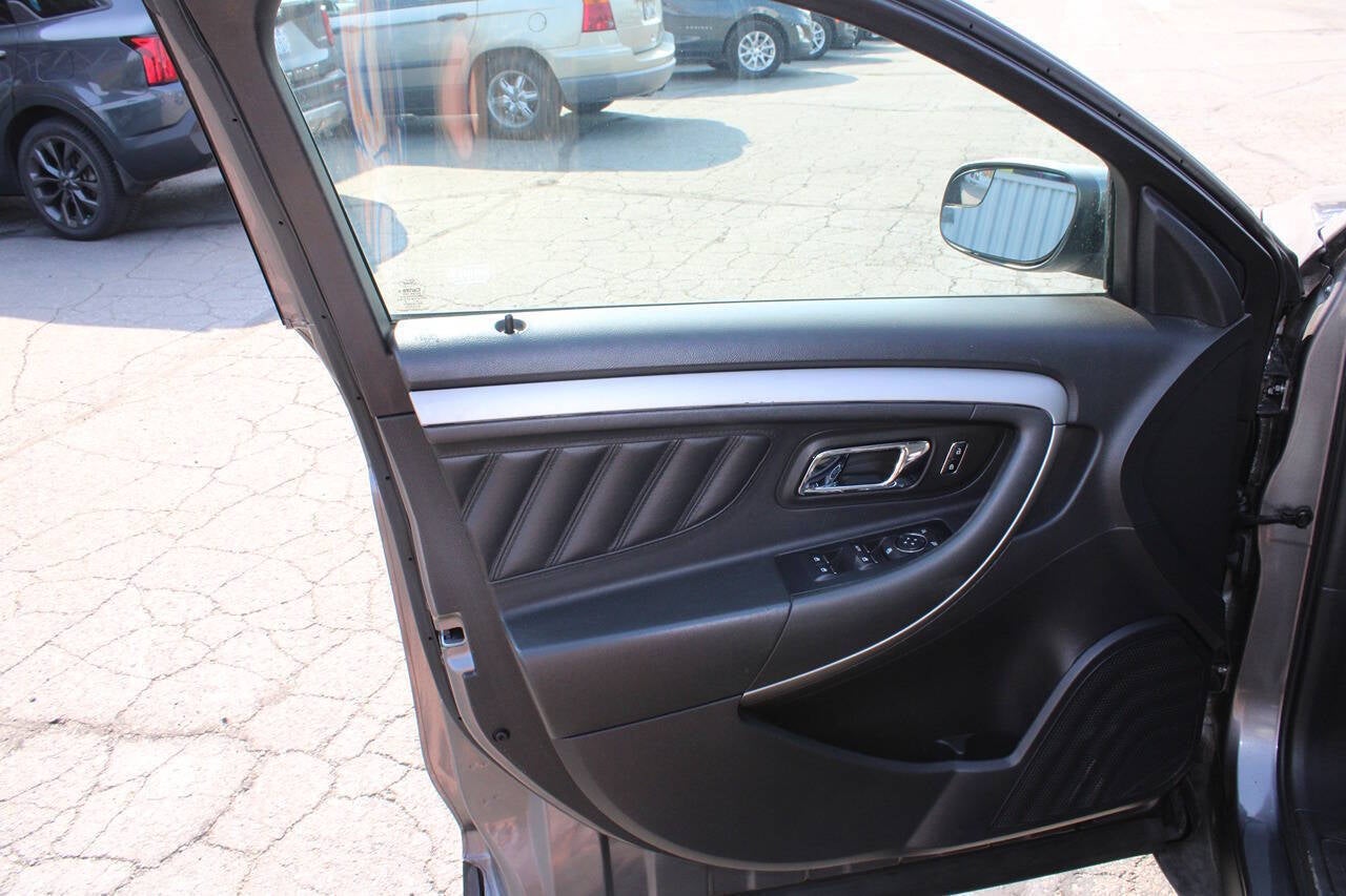 2013 Ford Taurus SEL 4dr Sedan