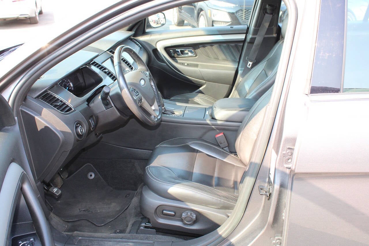 2013 Ford Taurus SEL 4dr Sedan