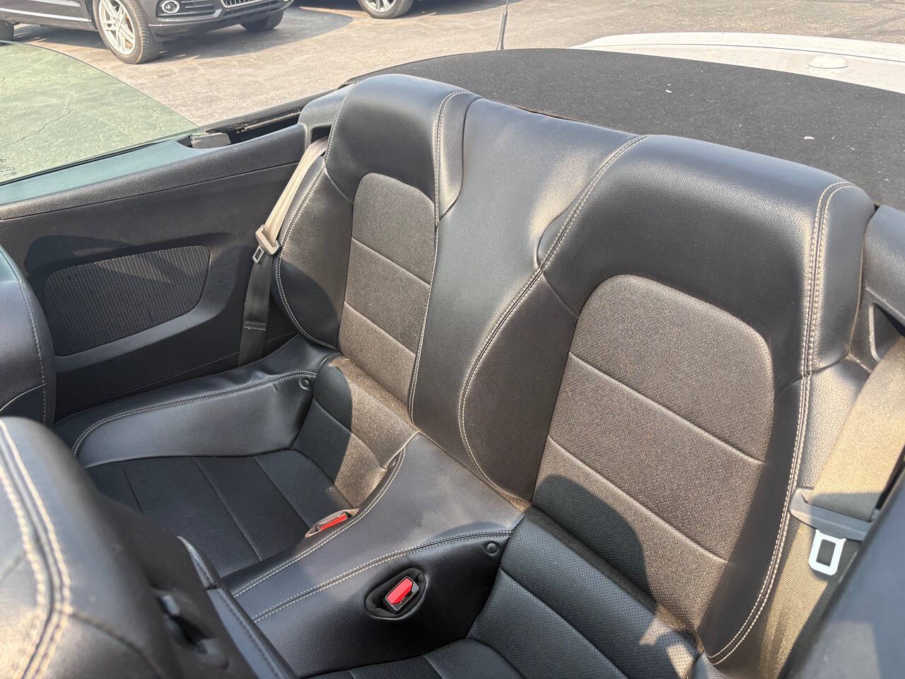 2021 Ford Mustang EcoBoost Premium 2dr Convertible