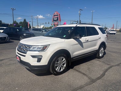 2018 Ford Explorer XLT AWD 4dr SUV
