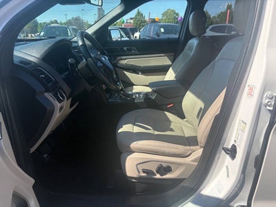2018 Ford Explorer XLT AWD 4dr SUV