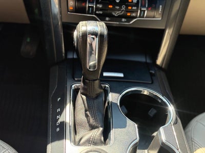 2018 Ford Explorer XLT AWD 4dr SUV