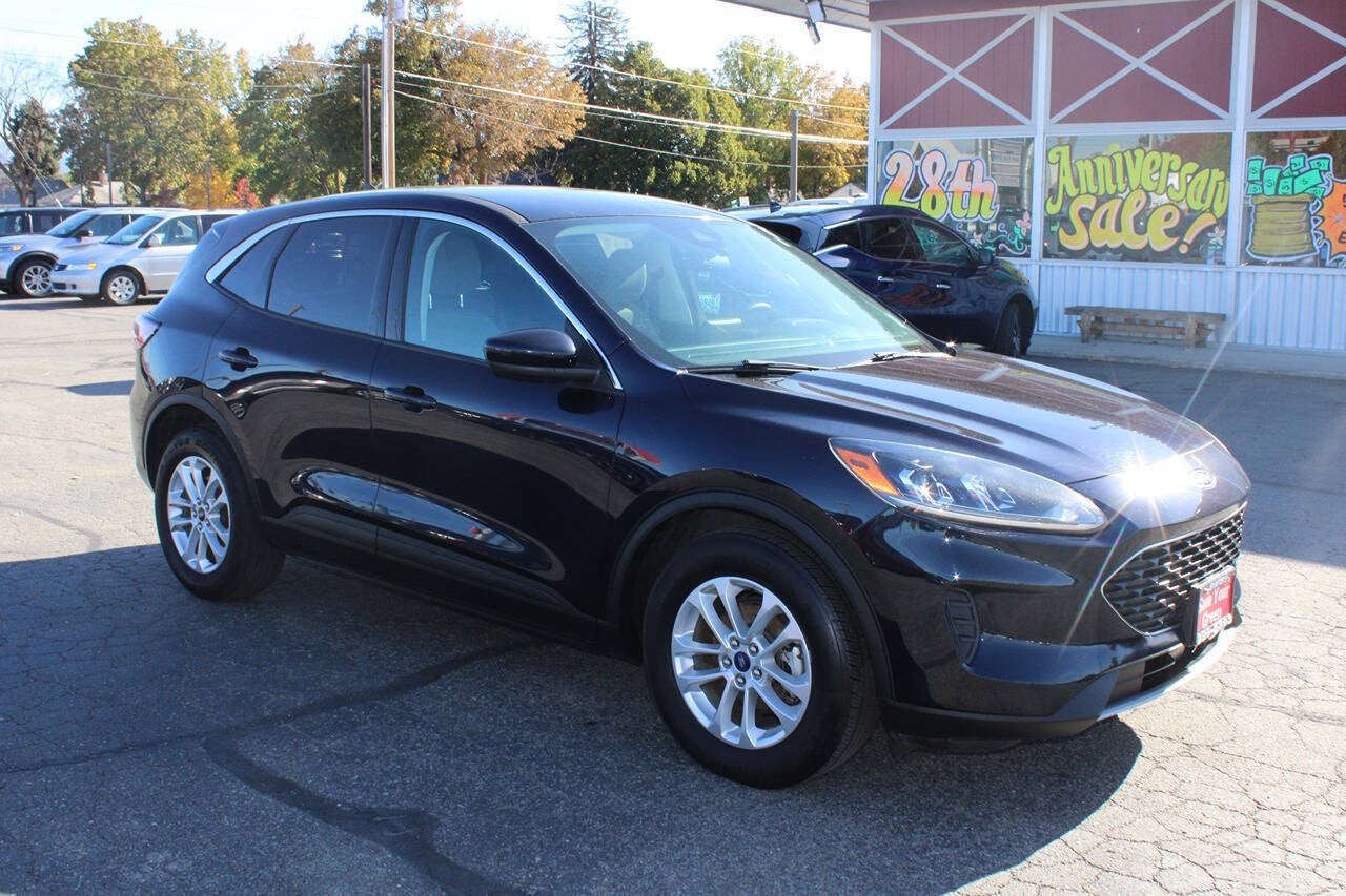 2021 Ford Escape Hybrid SE 4dr SUV