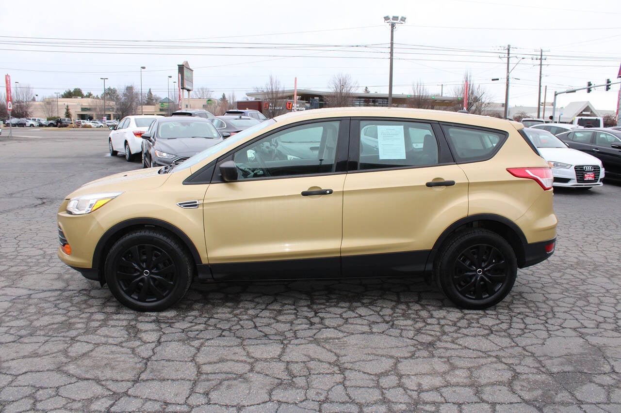 2015 Ford Escape S 4dr SUV