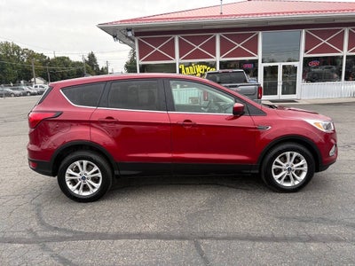 2019 Ford Escape SE 4dr SUV