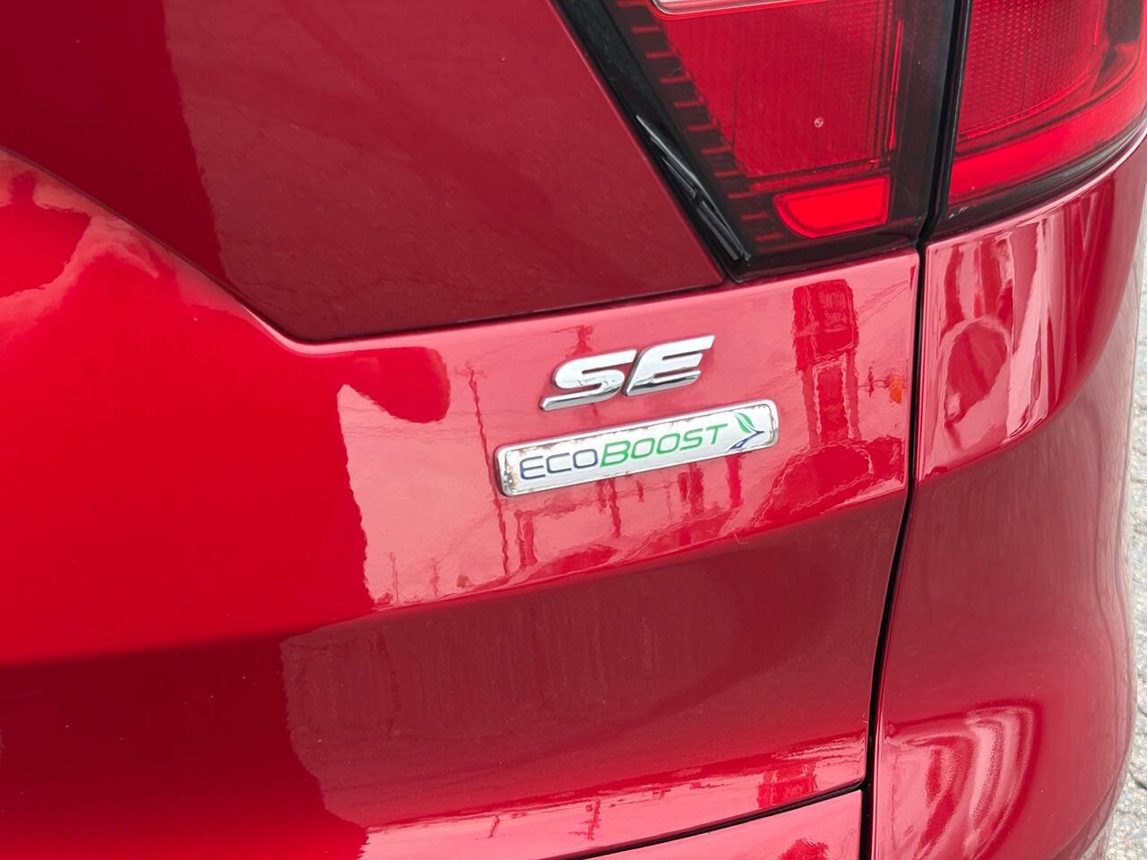 2019 Ford Escape SE 4dr SUV