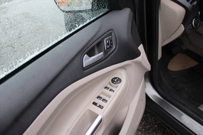 2016 Ford Escape Titanium 4dr SUV