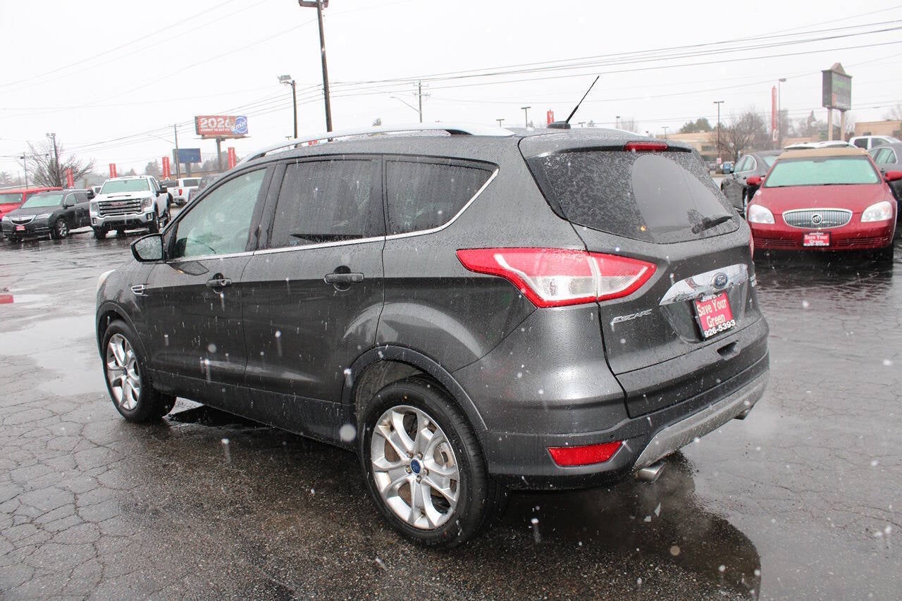 2016 Ford Escape Titanium 4dr SUV