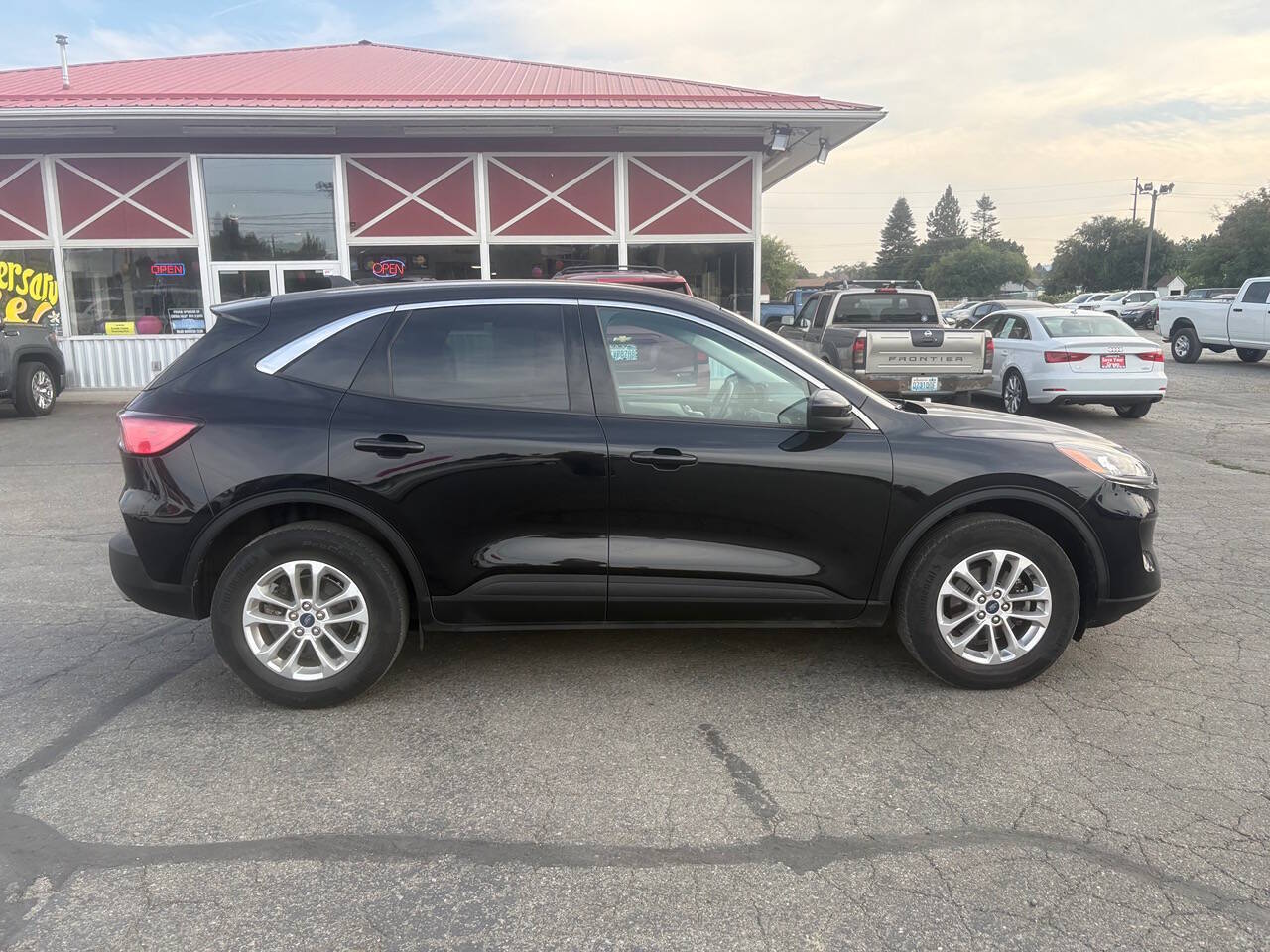 2021 Ford Escape SE AWD 4dr SUV