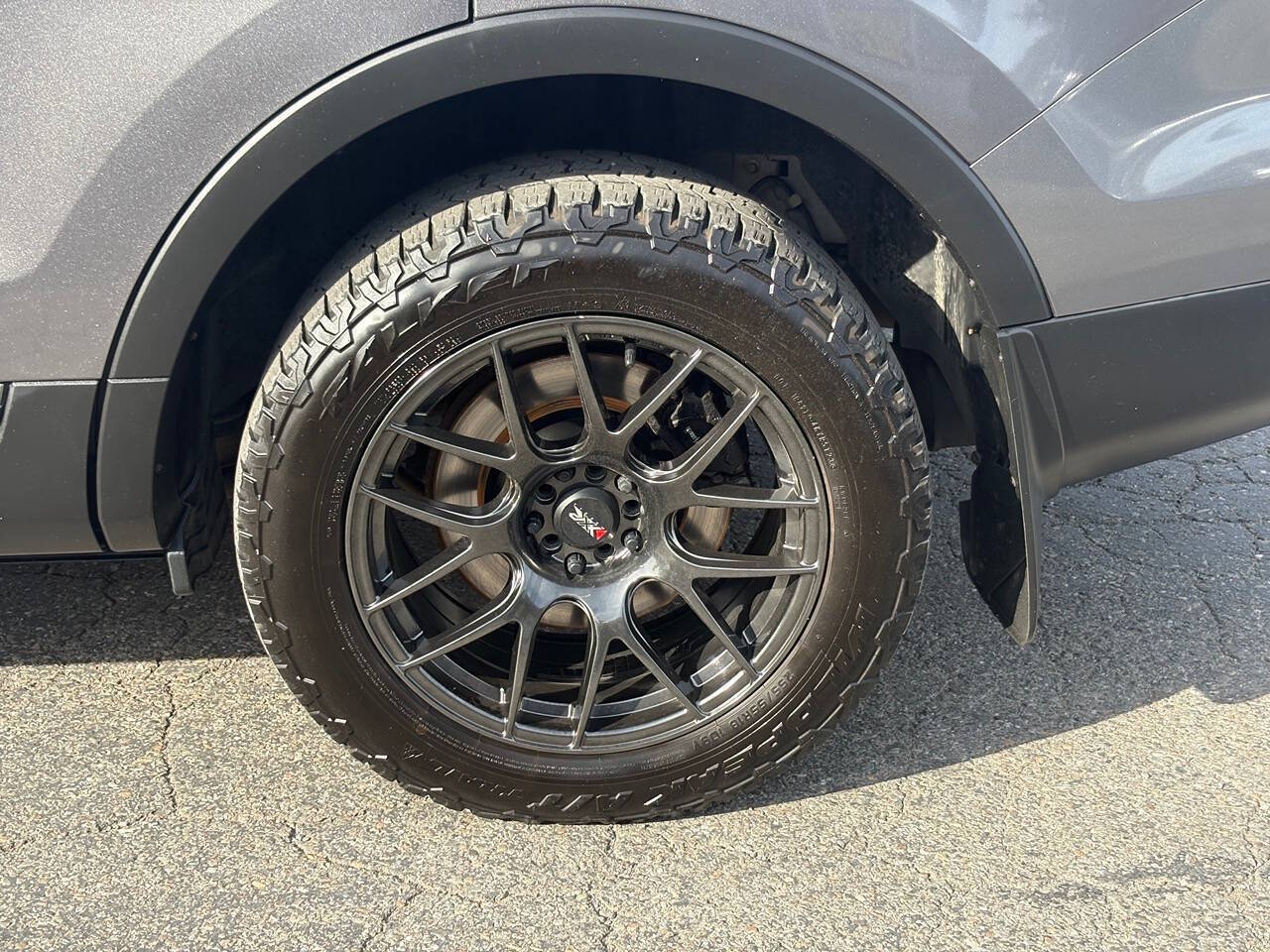 2011 Ford Explorer XLT AWD 4dr SUV