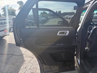 2011 Ford Explorer XLT AWD 4dr SUV