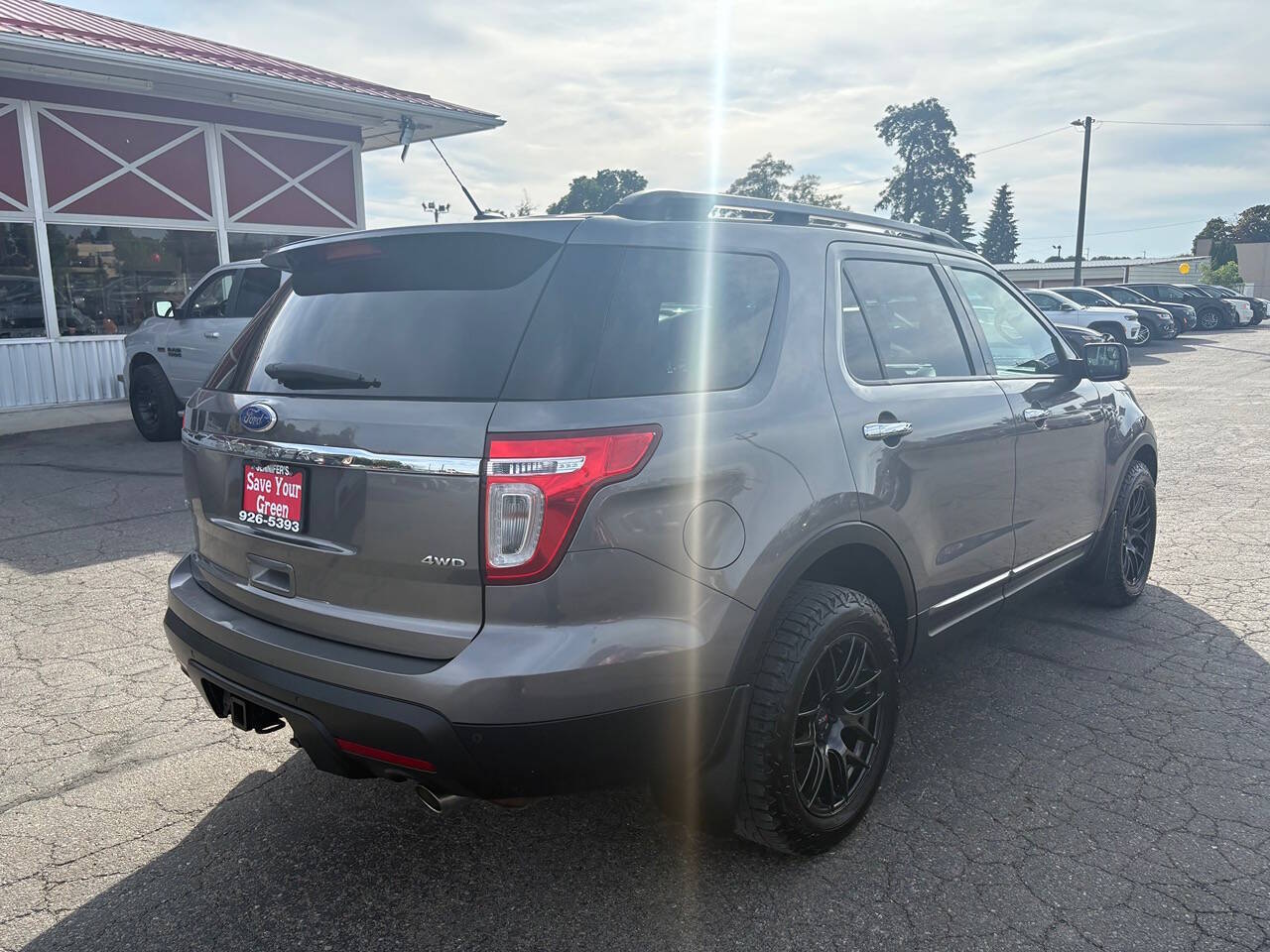 2011 Ford Explorer XLT AWD 4dr SUV