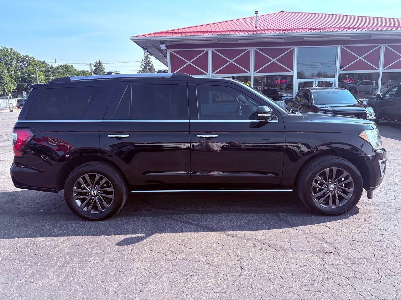 2020 Ford Expedition Limited 4x4 4dr SUV