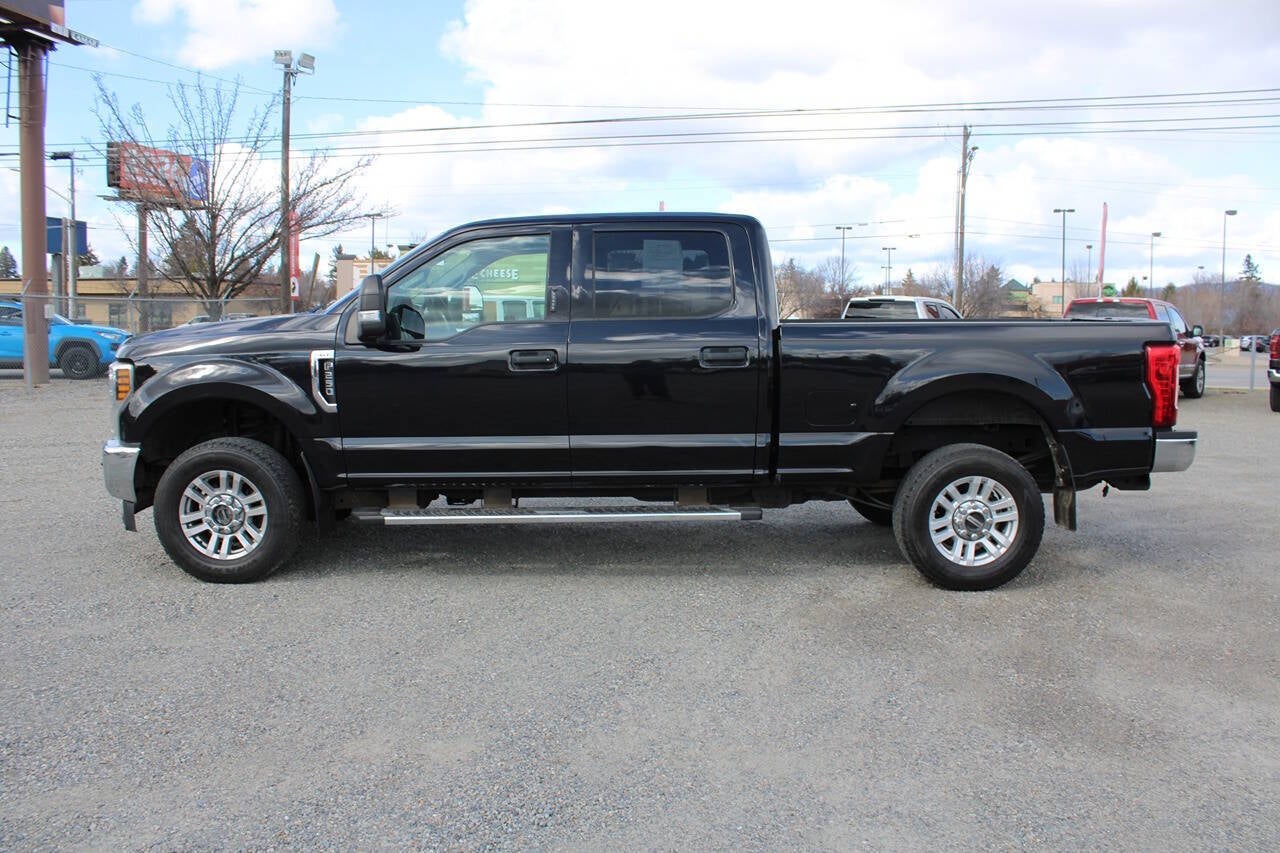 2019 Ford F-250 Super Duty XLT 4x4 4dr Crew Cab 6.8 ft. SB Pickup