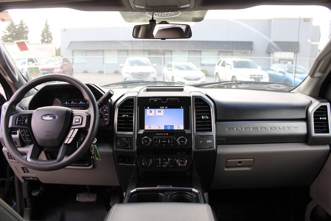 2019 Ford F-250 Super Duty XLT 4x4 4dr Crew Cab 6.8 ft. SB Pickup