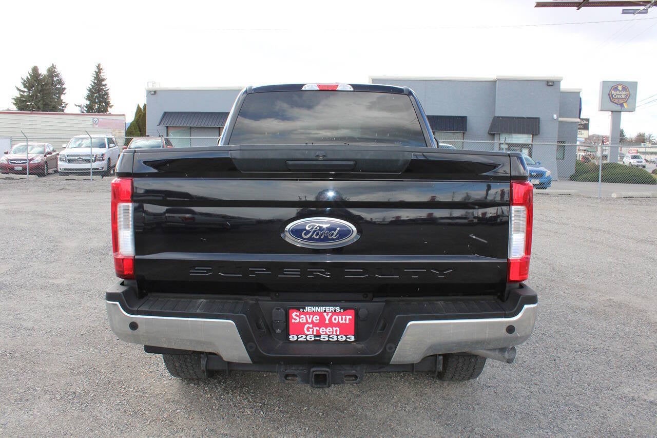 2019 Ford F-250 Super Duty XLT 4x4 4dr Crew Cab 6.8 ft. SB Pickup