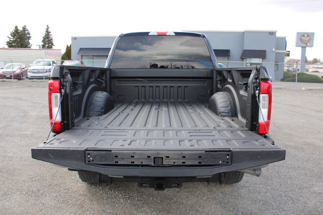 2019 Ford F-250 Super Duty XLT 4x4 4dr Crew Cab 6.8 ft. SB Pickup