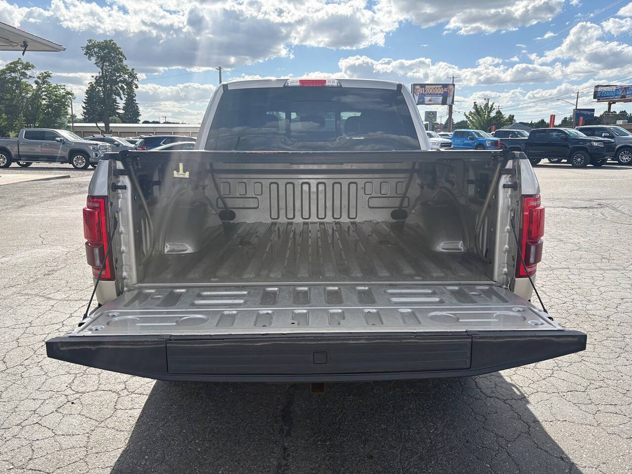 2017 Ford F-150 Lariat 4x4 4dr SuperCrew 5.5 ft. SB