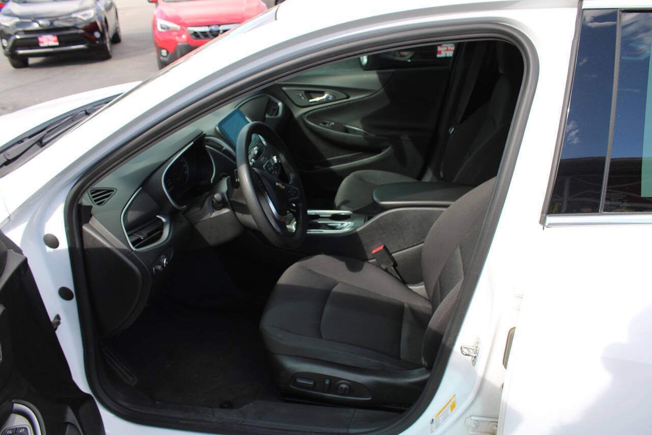 2022 Chevrolet Malibu LS Fleet 4dr Sedan