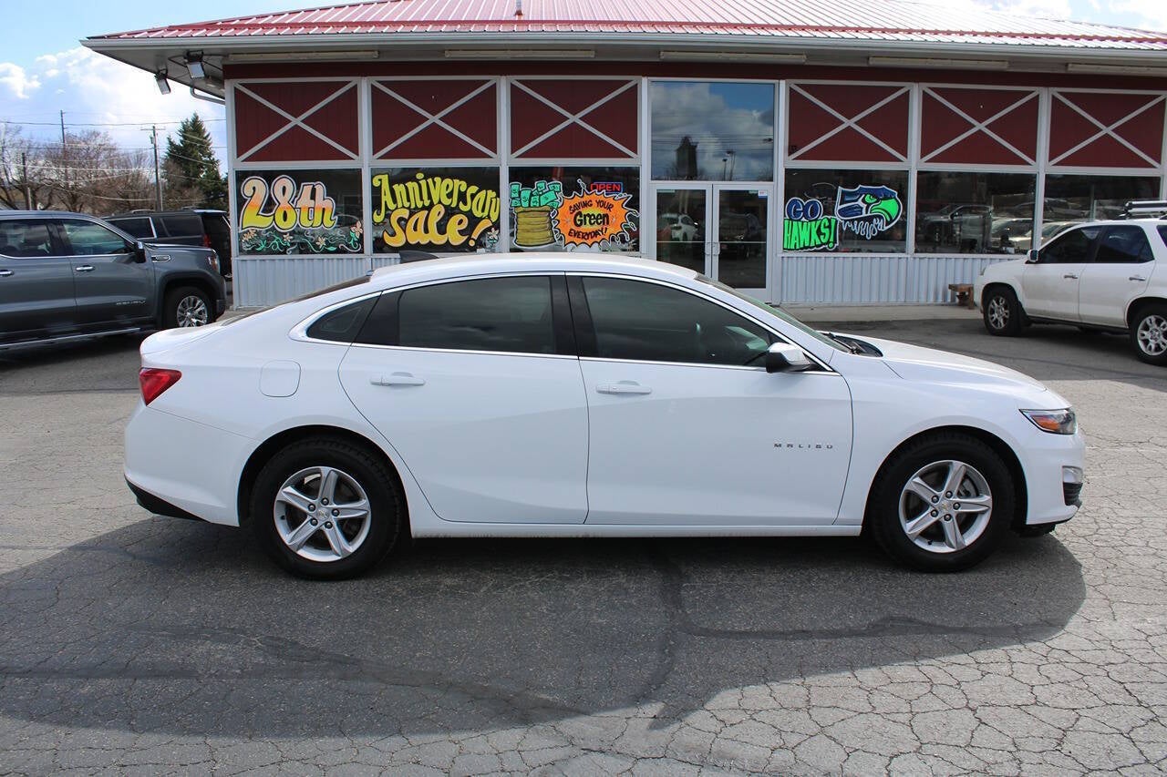 2022 Chevrolet Malibu LS Fleet 4dr Sedan