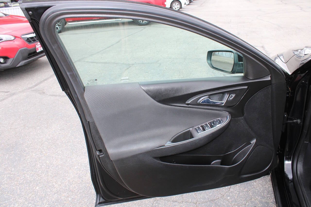 2020 Chevrolet Malibu LT 4dr Sedan