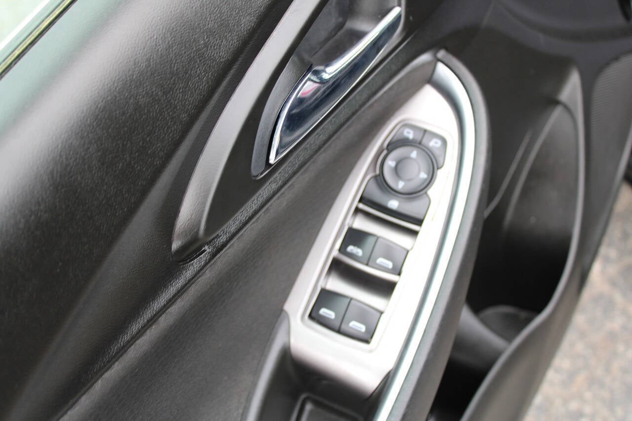 2020 Chevrolet Malibu LT 4dr Sedan