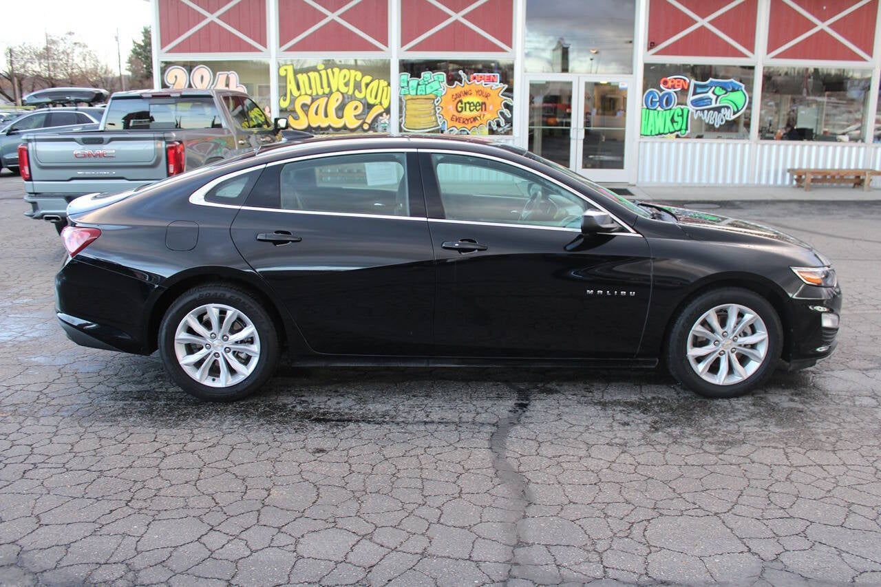 2022 Chevrolet Malibu LT 4dr Sedan