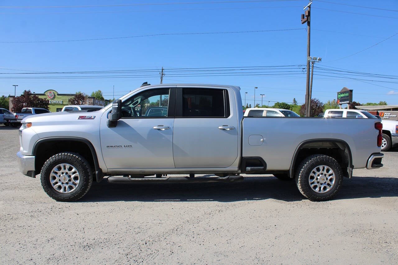 2022 Chevrolet Silverado 2500HD LT 4x4 4dr Crew Cab LB