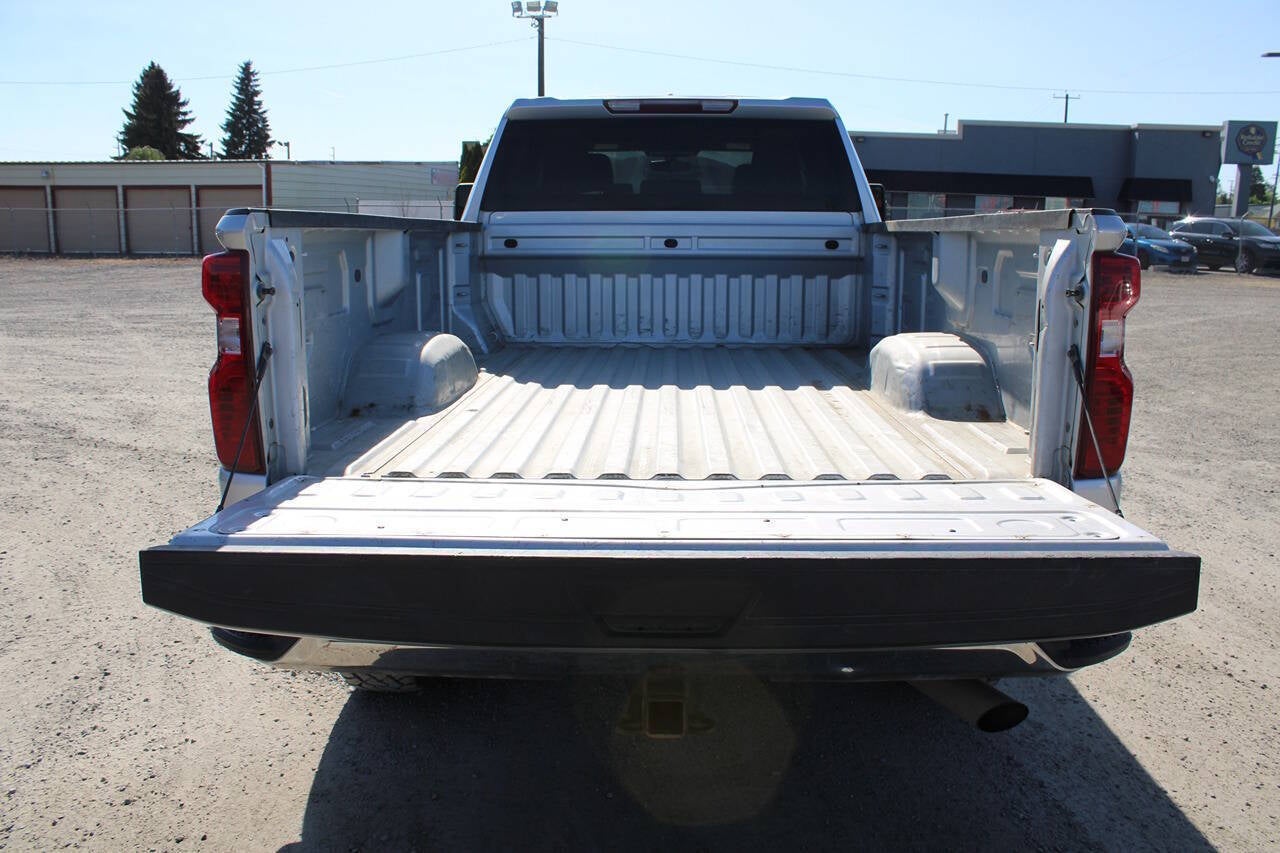 2022 Chevrolet Silverado 2500HD LT 4x4 4dr Crew Cab LB