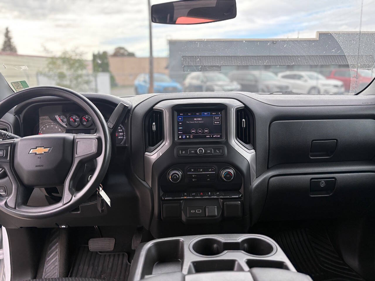 2021 Chevrolet Silverado 1500 Custom 4x4 4dr Crew Cab 5.8 ft. SB