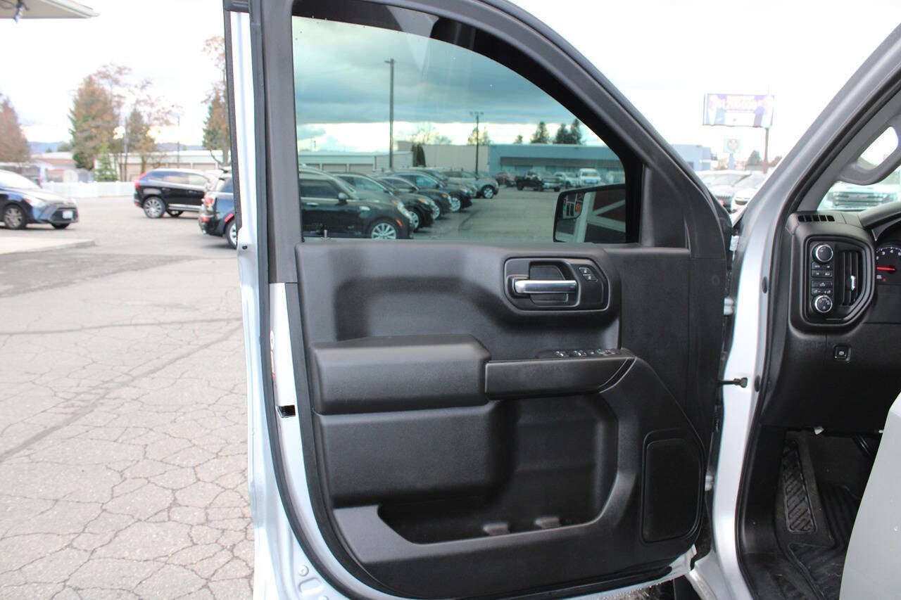 2020 Chevrolet Silverado 1500 Custom 4x4 4dr Double Cab 6.6 ft. SB