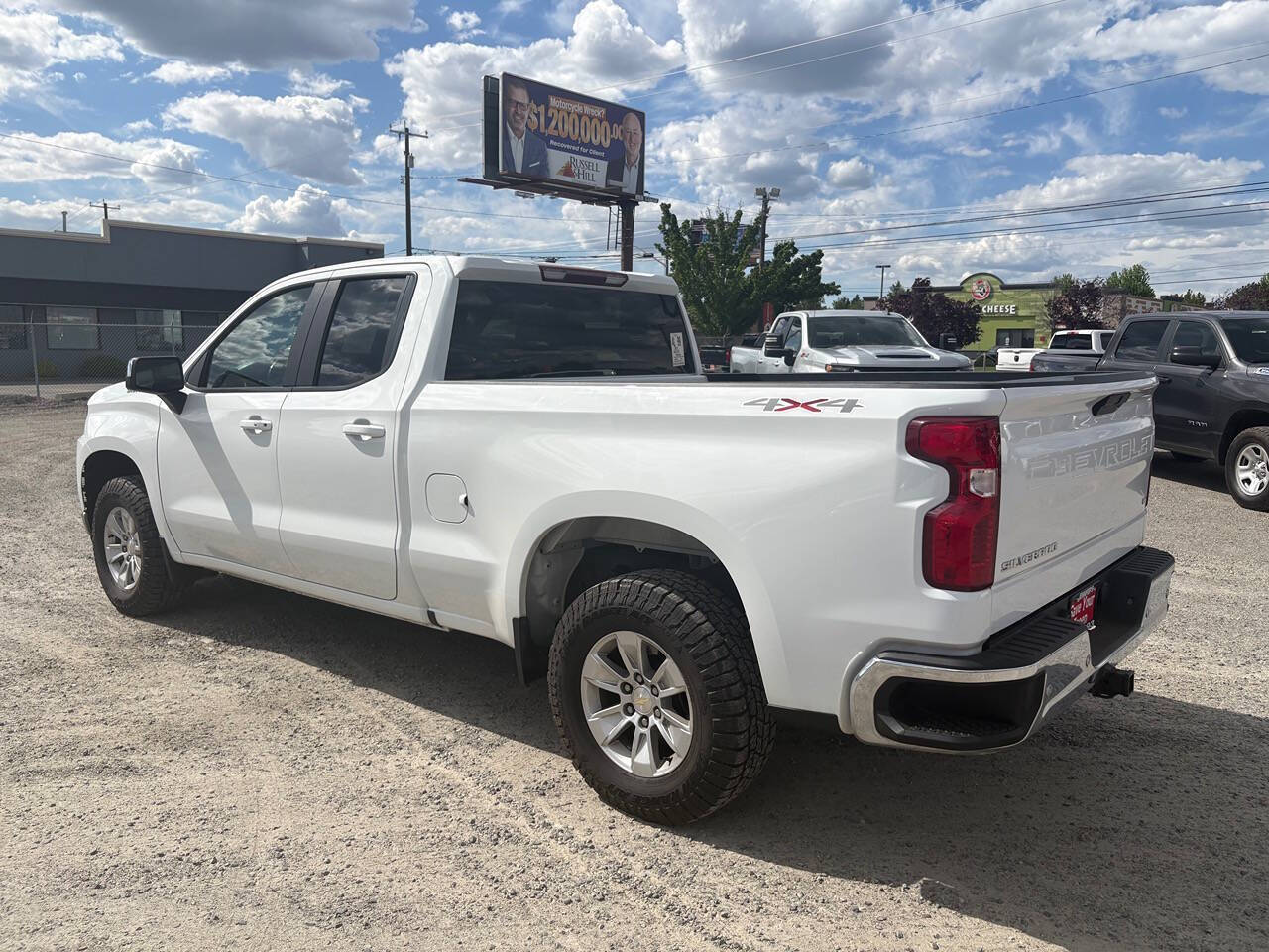 2021 Chevrolet Silverado 1500 LT 4x4 4dr Double Cab 6.6 ft. SB w/1LT