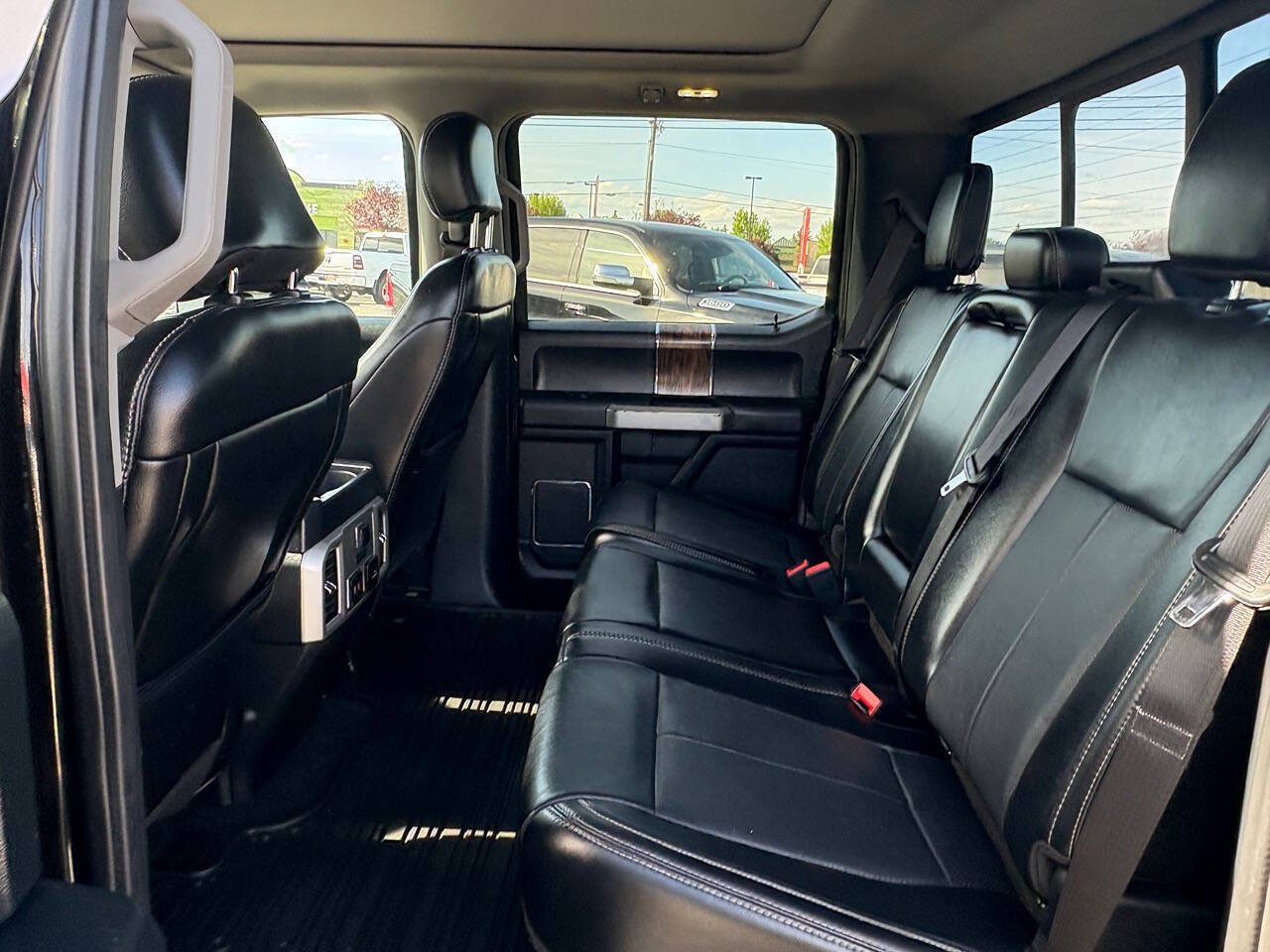 2020 Chevrolet Silverado 1500 RST 4x4 4dr Crew Cab 5.8 ft. SB