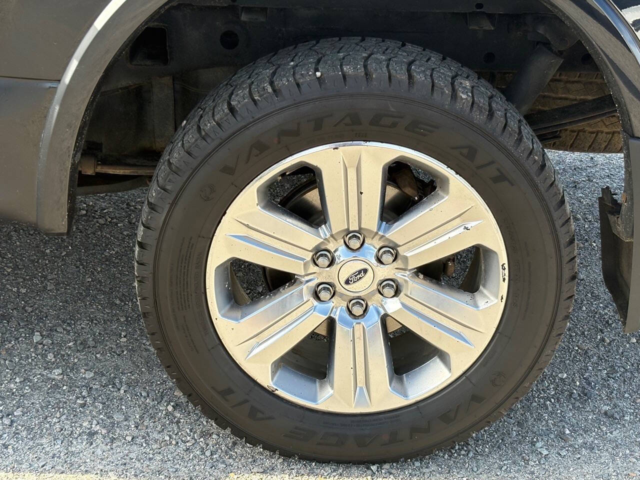 2020 Chevrolet Silverado 1500 RST 4x4 4dr Crew Cab 5.8 ft. SB