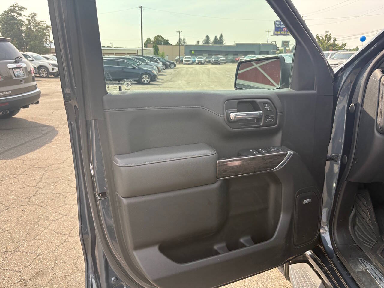 2020 Chevrolet Silverado 1500 LTZ 4x4 4dr Crew Cab 5.8 ft. SB