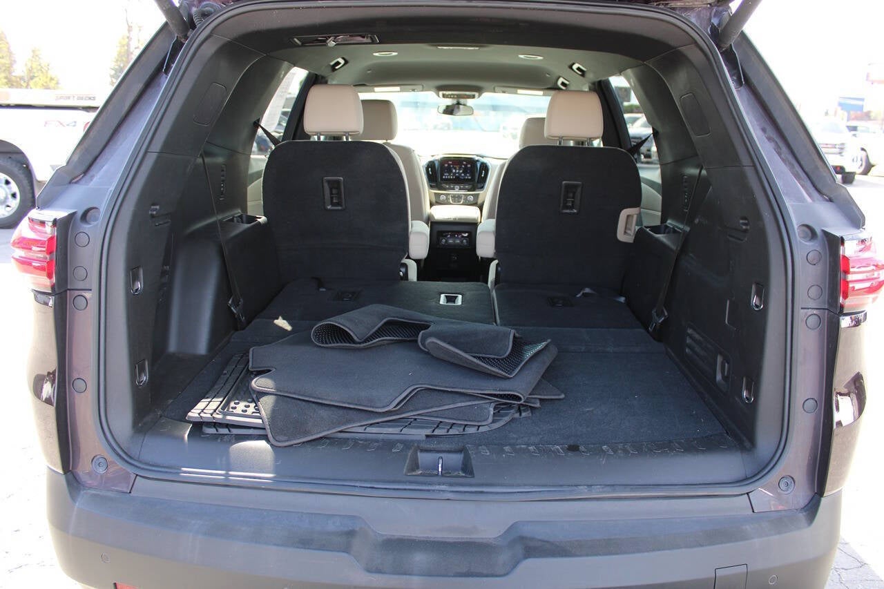 2022 Chevrolet Traverse LT Cloth 4x4 4dr SUV